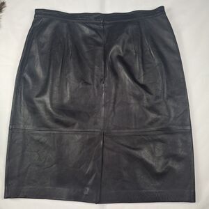 Vtg Talbots Black Leather Pencil Skirt Back zip Lined Size 16P